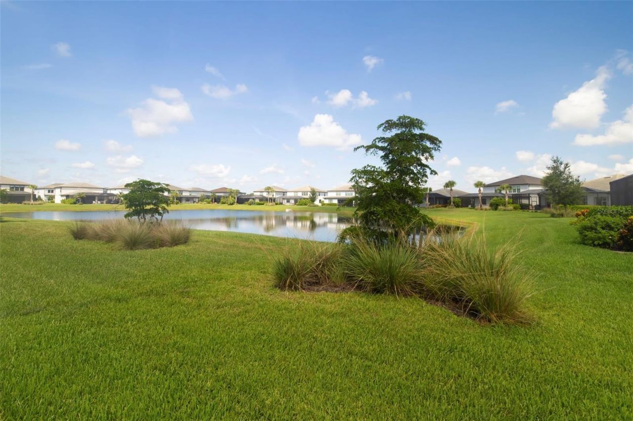 5752 Silverside Pine Court, Lakewood Ranch, FL 34211 Photo