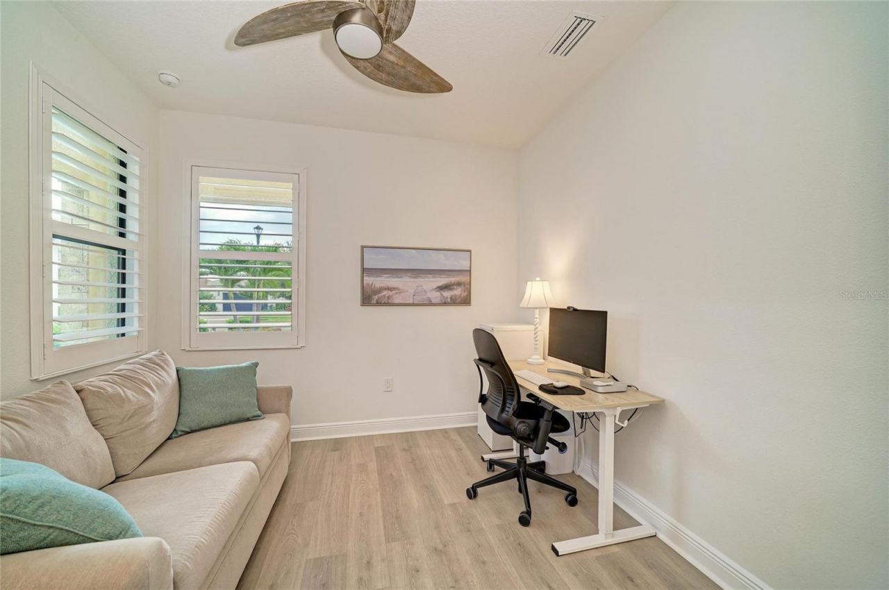 5286 Barnett Circle , Bradenton, FL 34211 Photo