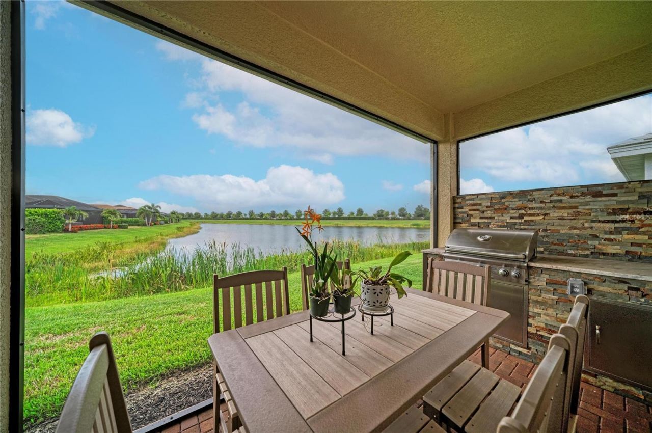 5286 Barnett Circle , Bradenton, FL 34211 Photo