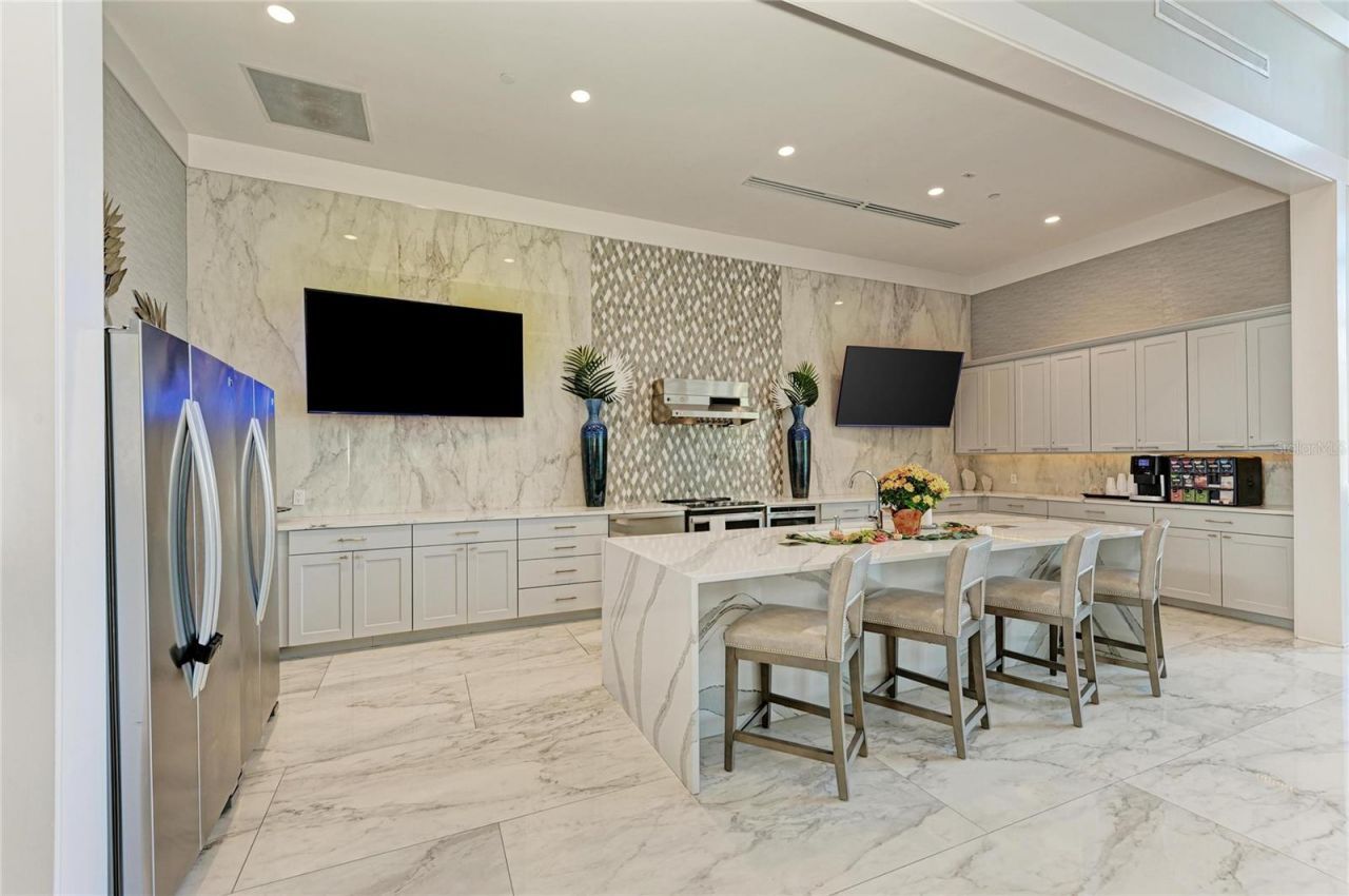 5286 Barnett Circle , Bradenton, FL 34211 Photo