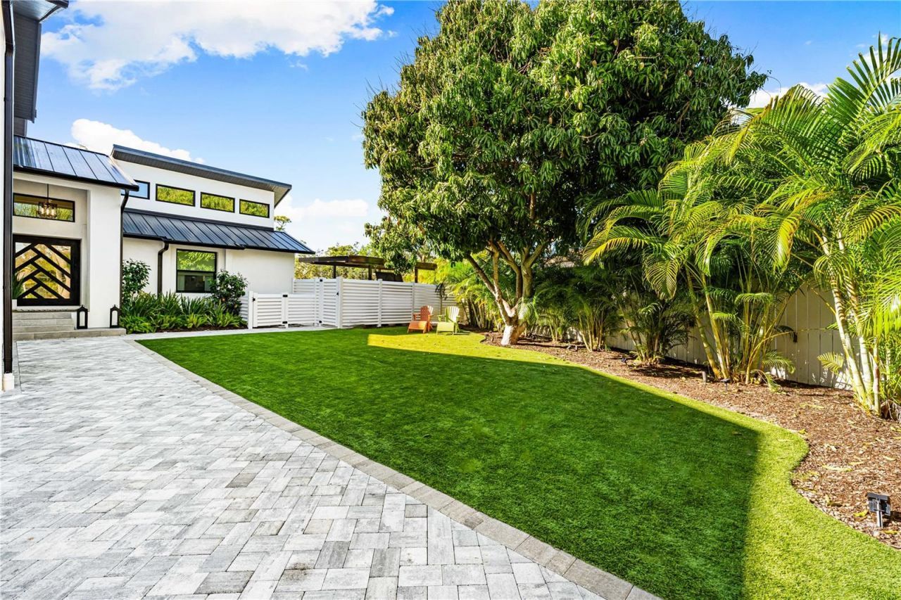 2500 Monterey Street, Sarasota, FL 34231 Photo