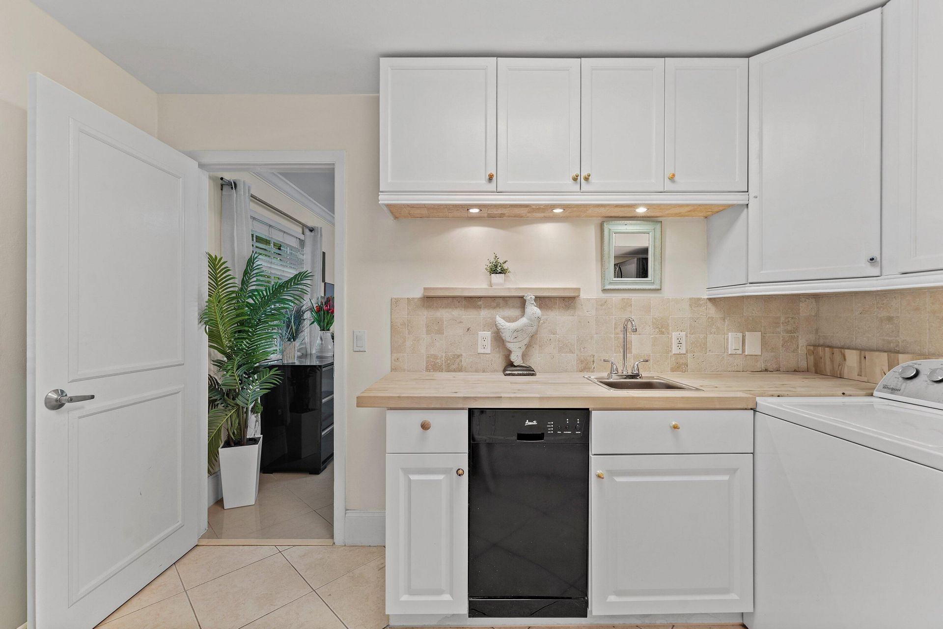 1638 NE 3rd Avenue, Delray Beach, FL 33444 Photo