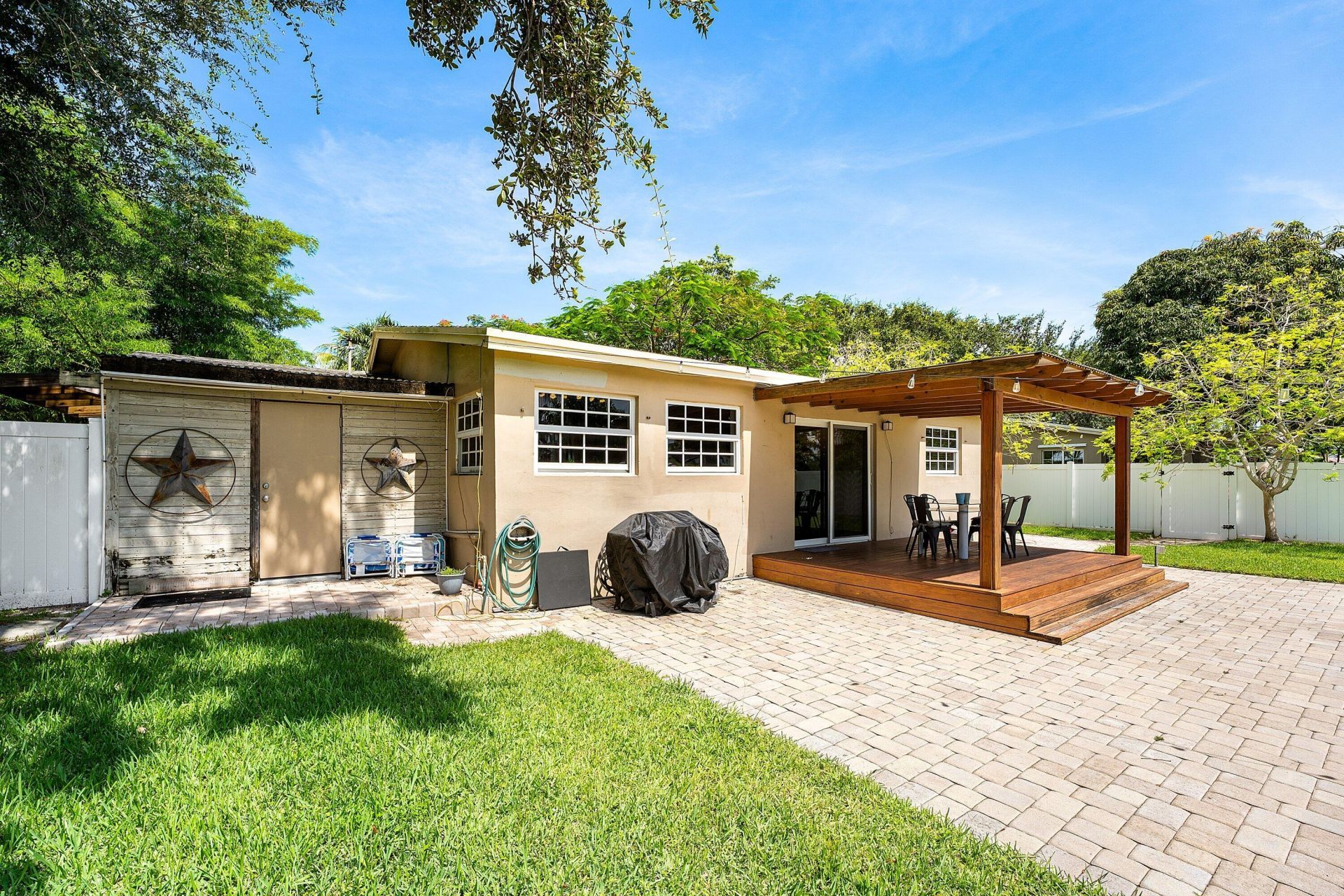 1638 NE 3rd Avenue, Delray Beach, FL 33444 Photo