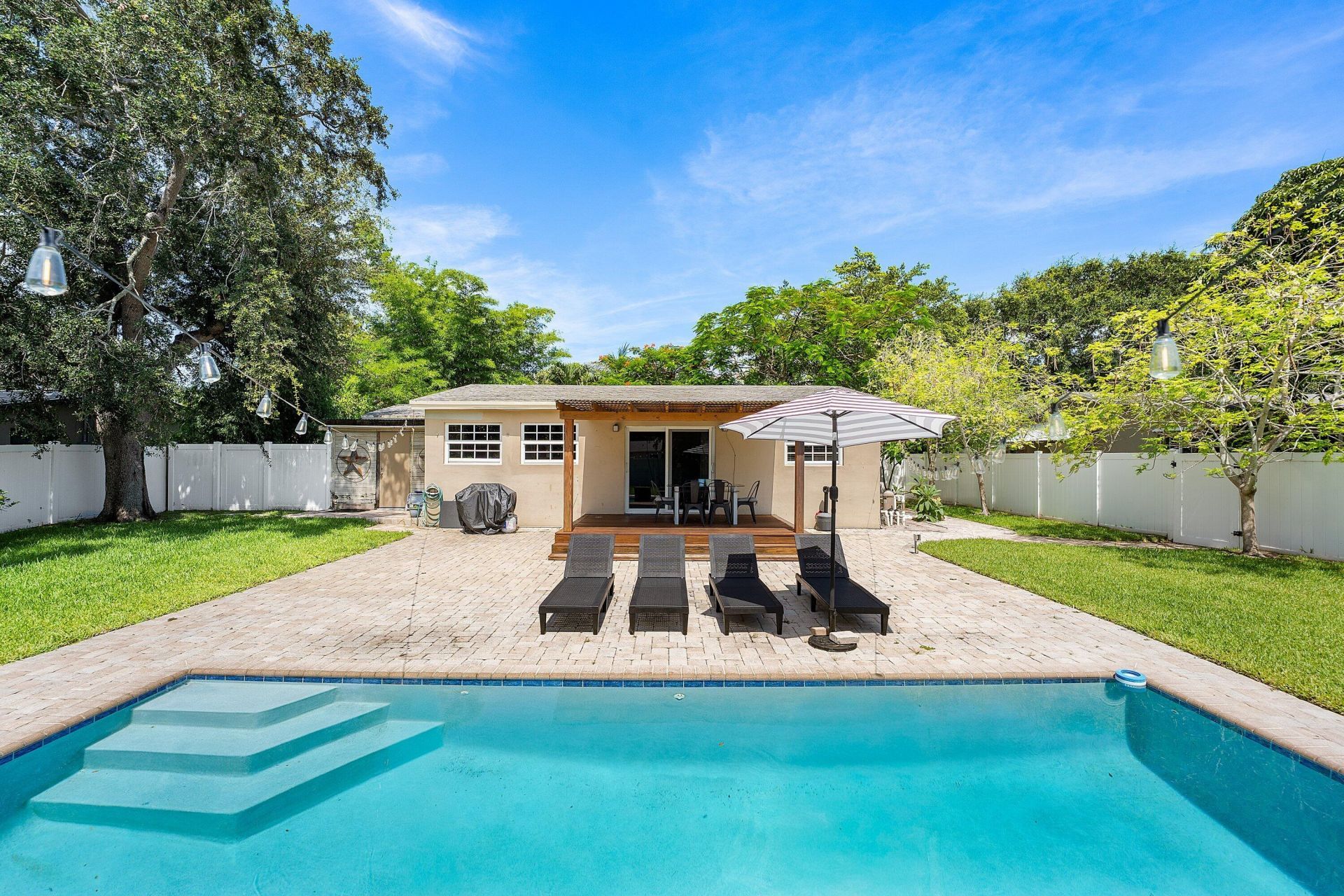 1638 NE 3rd Avenue, Delray Beach, FL 33444 Photo