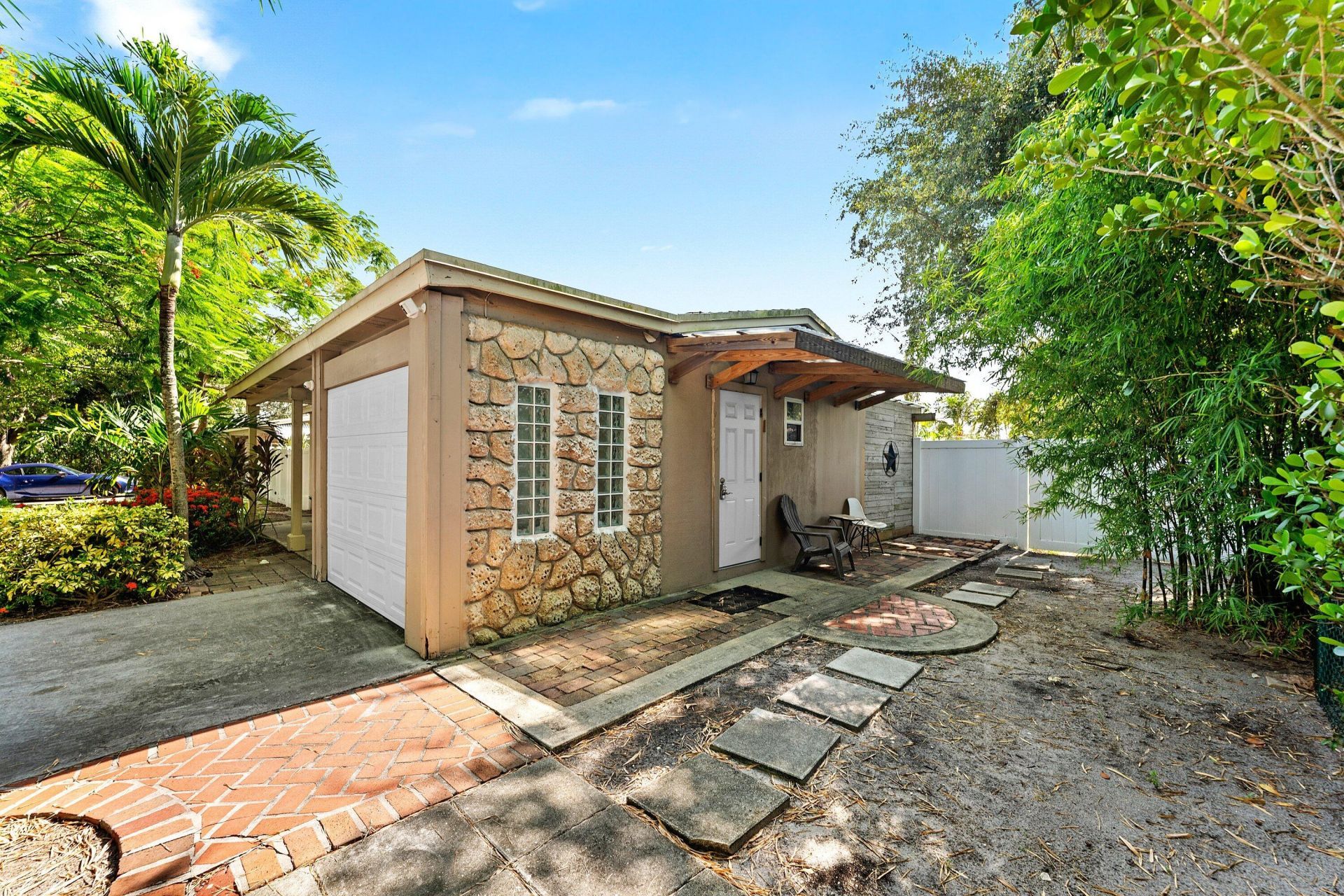 1638 NE 3rd Avenue, Delray Beach, FL 33444 Photo