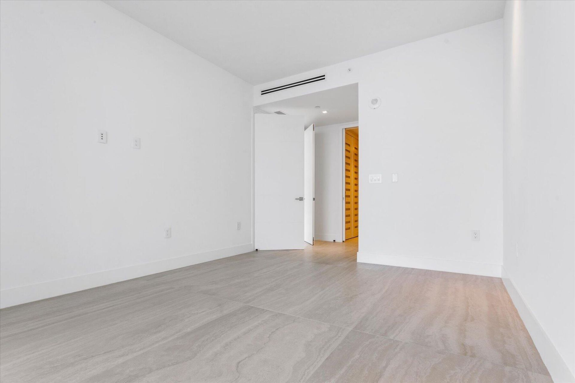 4714 N Flagler Drive, Unit 102, West Palm Beach, FL 33407 Photo