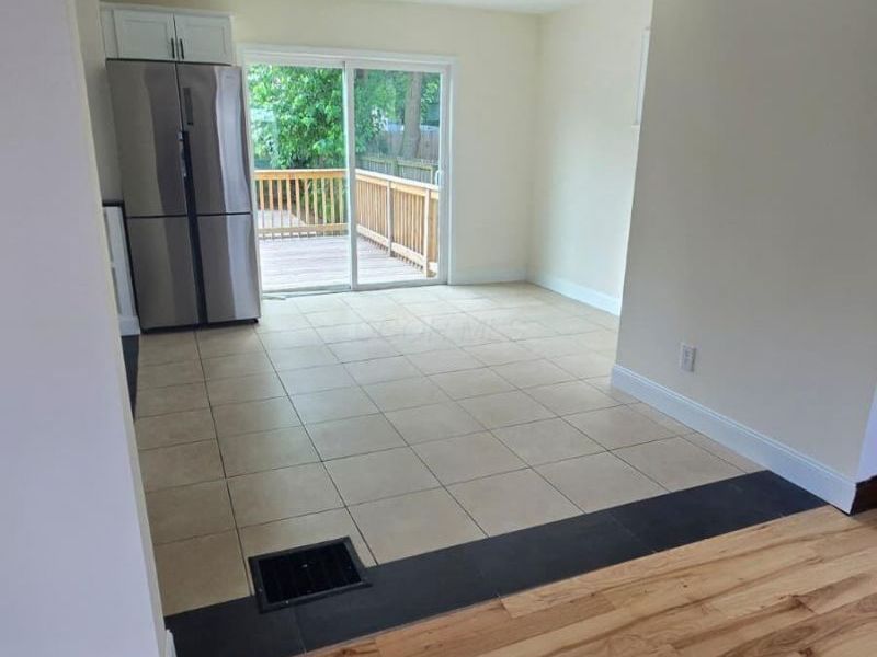 1156 S Champion Avenue , Columbus, OH 43206 Photo 5