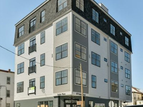 87 Parker St, Unit 402, Chelsea, MA 02150