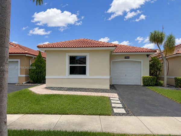 17905 SW 10th Ct, Unit 1, Pembroke Pines, FL 33029