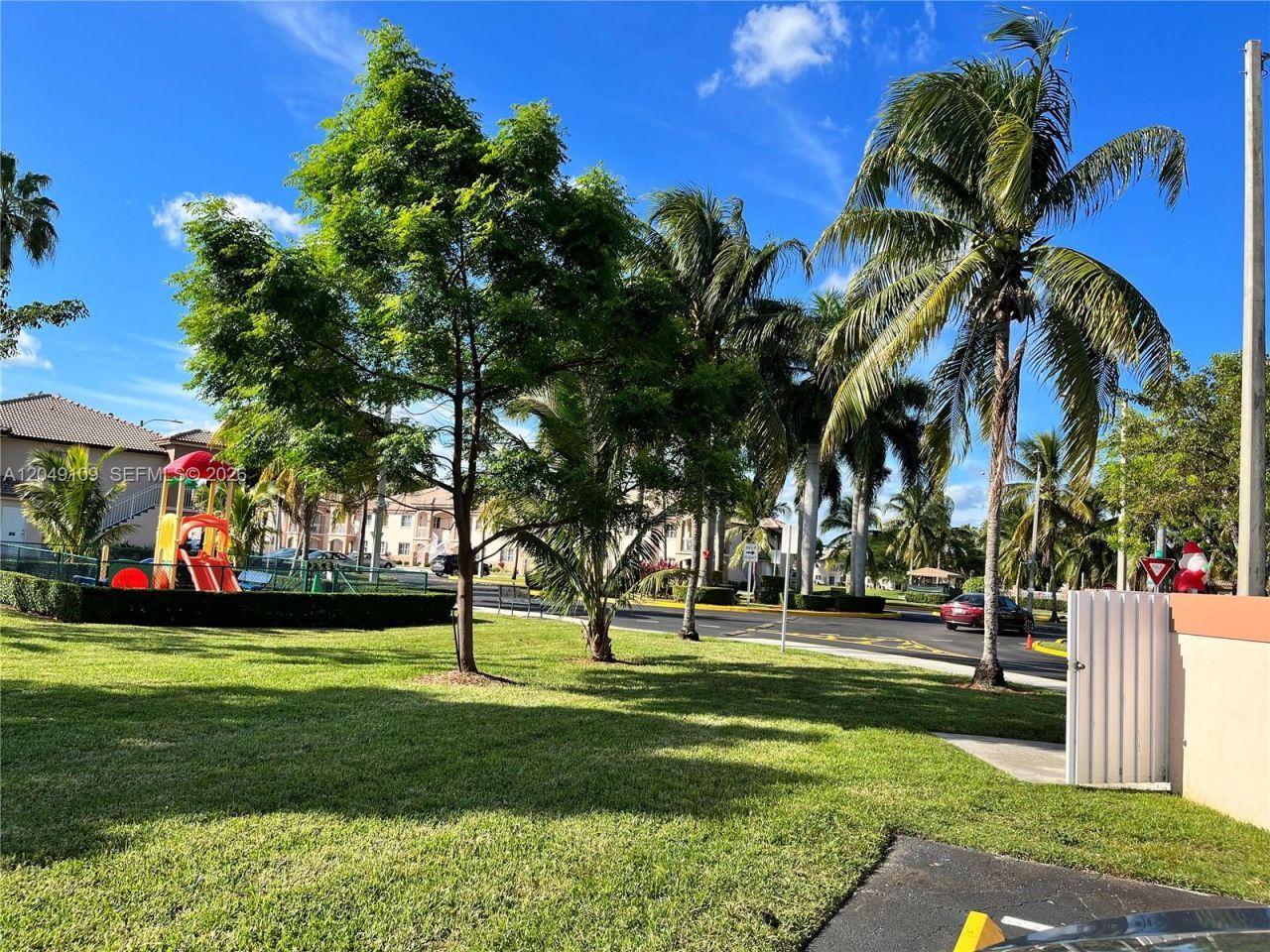 1261 SE 27th St , Unit 104, Homestead, FL 33035 Photo