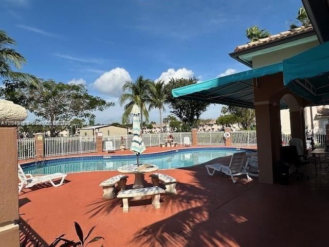 1261 SE 27th St , Unit 104, Homestead, FL 33035 Photo