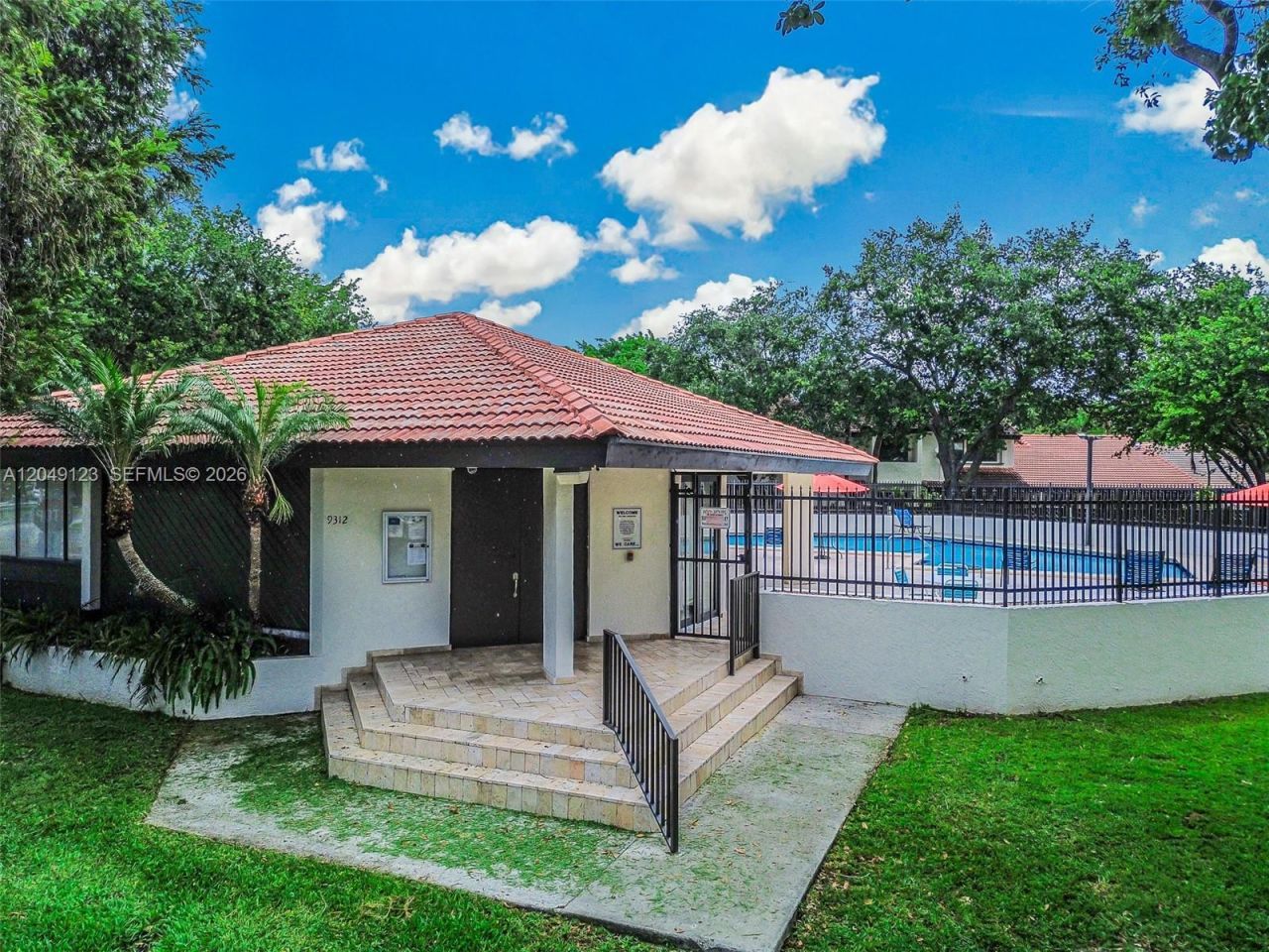 12383 SW 94th Ter , Miami, FL 33186 Photo