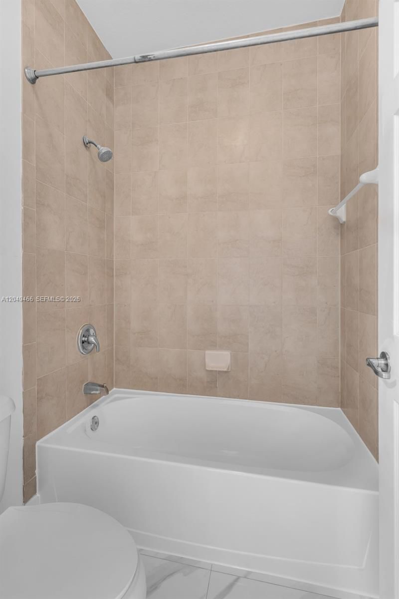 8850 NW 99th Path , Doral, FL 33178 Photo
