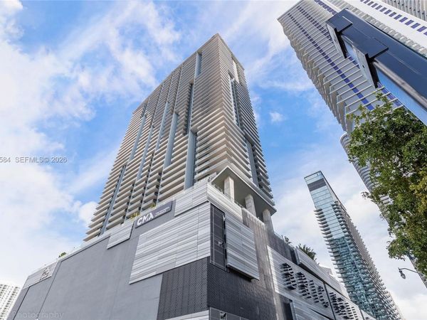 88 SW 7th St , Unit 2401, Miami, FL 33130