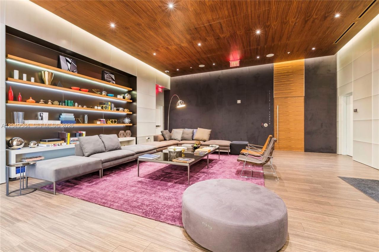 88 SW 7th St , Unit 2401, Miami, FL 33130 Photo