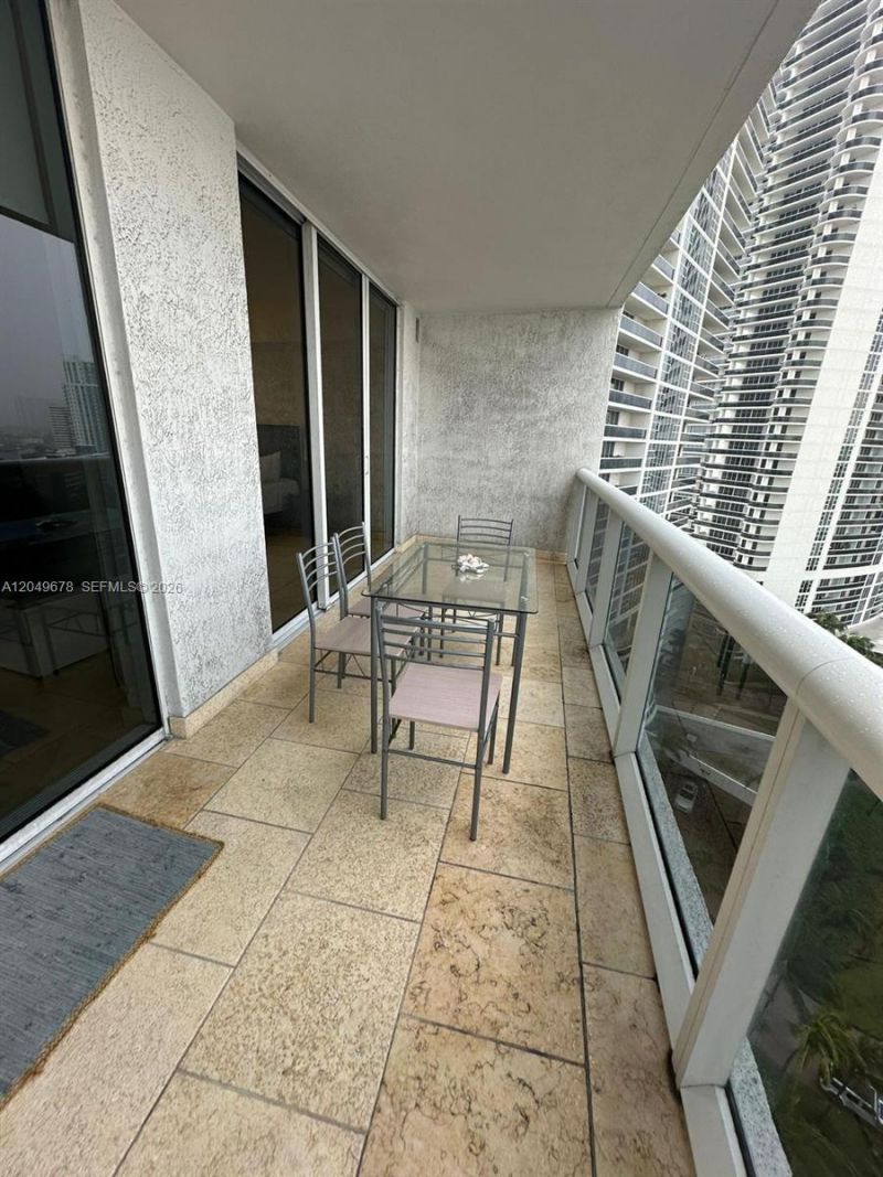 1800 S Ocean Dr , Unit 1606, Hallandale Beach, FL 33009 Photo