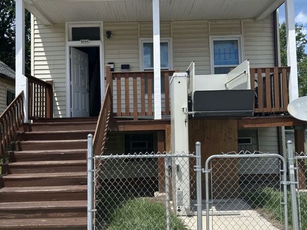 2848 E 79th Street , Chicago, IL 60649