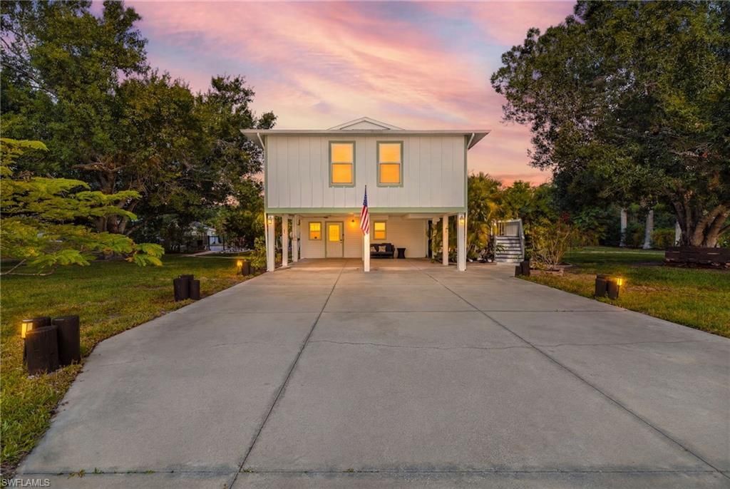 8787 Kodiak Ln, Saint James City, FL 33956 Main Photo