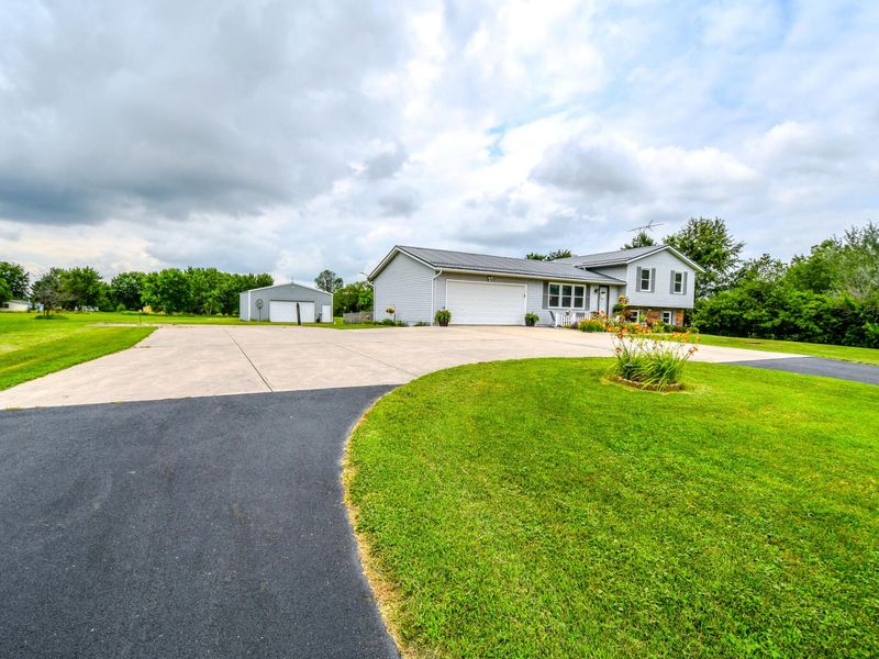 13493 Old Troy Pike, Saint Paris, OH 43072 Photo 4