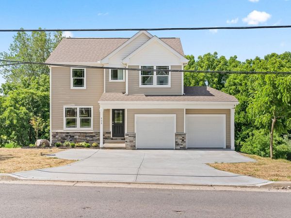 908 Eastern Avenue, Bellefontaine, OH 43311