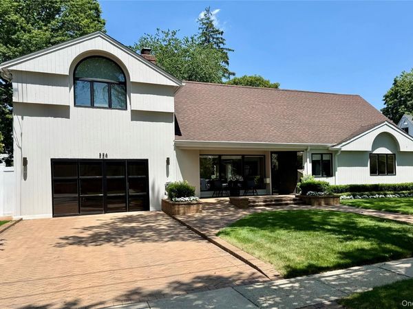 524 Woodmere Boulevard, Woodmere, NY 11598