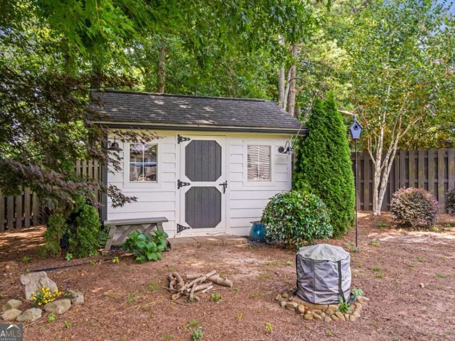 Property Image 38