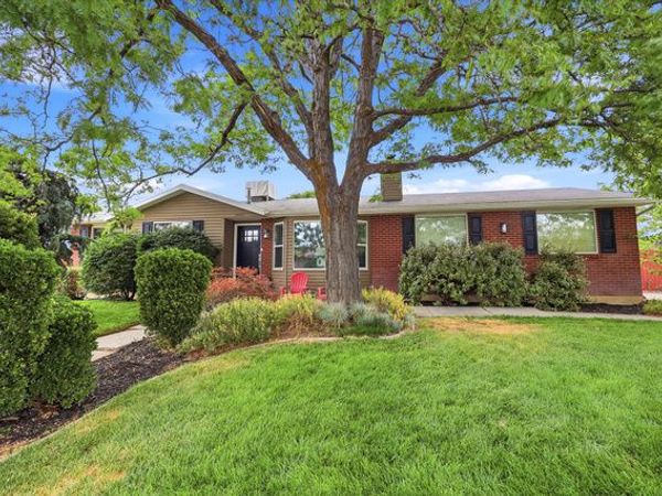 8889 S SILVERSTONE WAY , Sandy, UT 84093