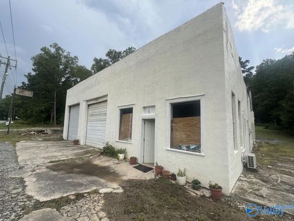 6810 Mcclellan Boulevard, Anniston, AL 36206
