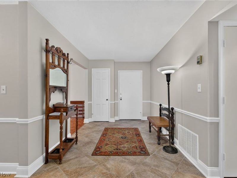 13600 Shaker Boulevard, Unit 505, Shaker Heights, OH 44120 Photo 4