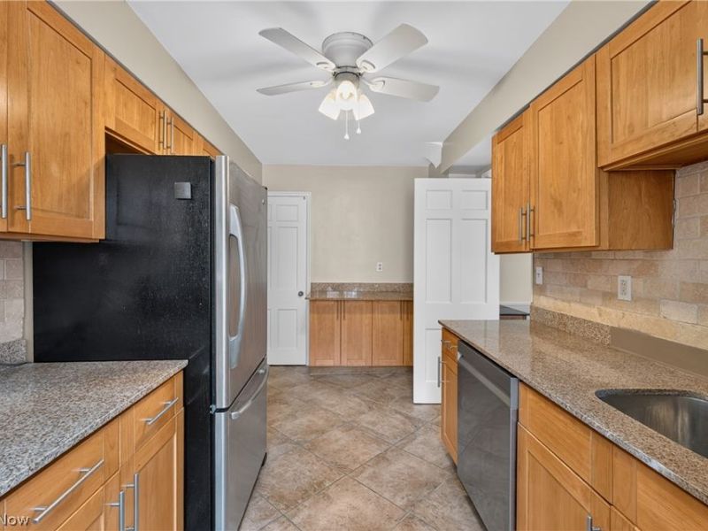13600 Shaker Boulevard, Unit 505, Shaker Heights, OH 44120 Photo 8