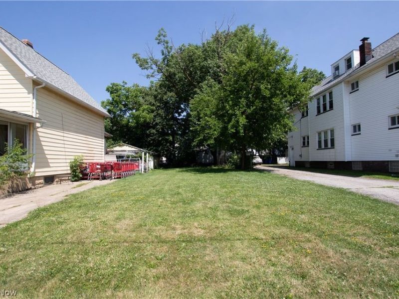 2185 W 105th Street, Cleveland, OH 44102 Photo 12