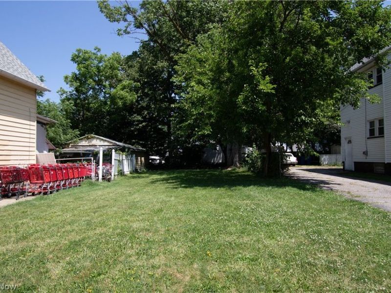 2185 W 105th Street, Cleveland, OH 44102 Photo 5