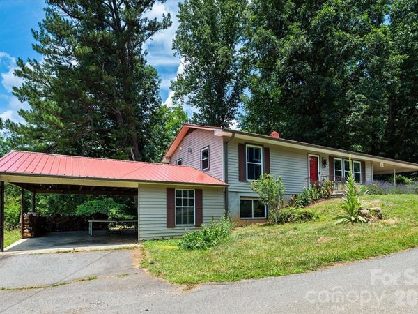 79 Laurel Cove Road, Candler, NC 28715