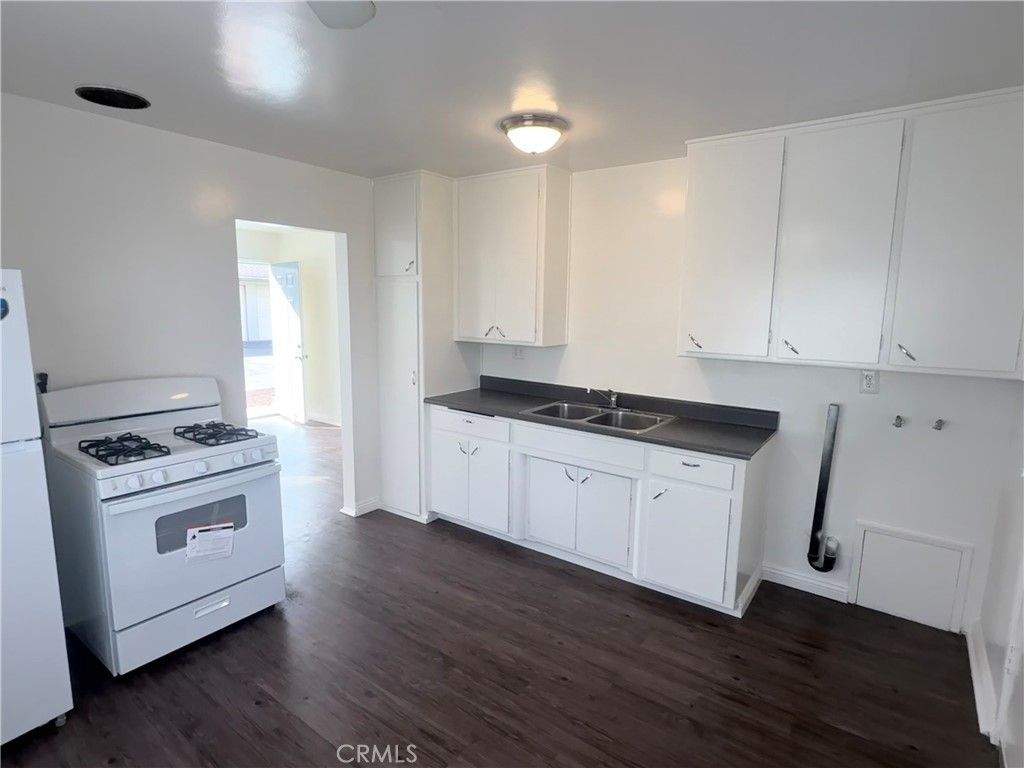 24638 Eshelman, Unit 1/4, Lomita, CA 90717 Main Photo