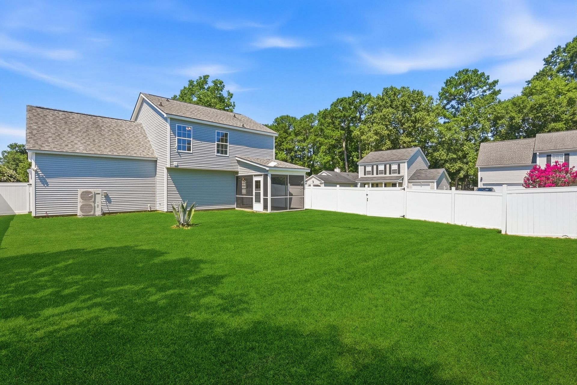 140 Blue Jasmine Lane Photo 21