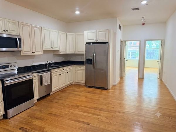 265 Essex St, Unit 1A, Lawrence, MA 01841
