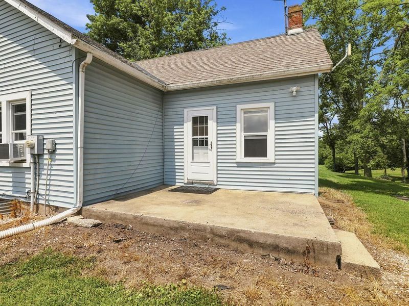 6586 S St Rt 123, Harlan Twp, OH 45152 Photo 3