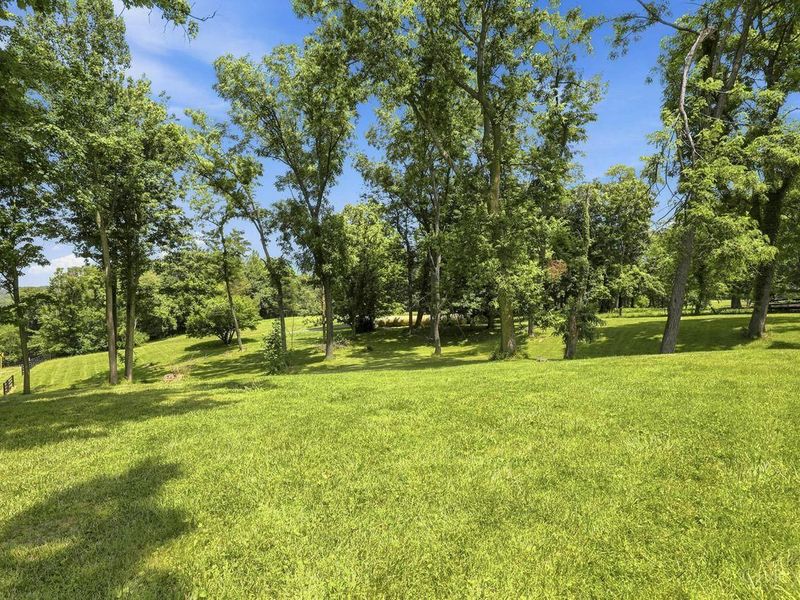6586 S St Rt 123, Harlan Twp, OH 45152 Photo 5
