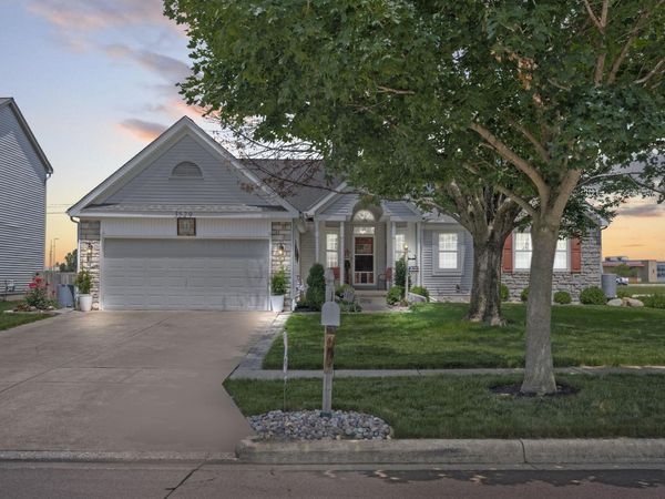3529 Lake Louise Drive, Grove City, OH 43123