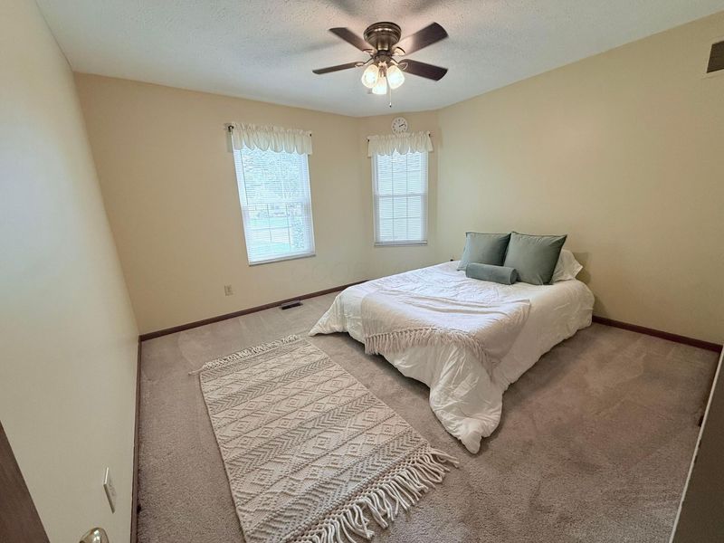 3529 Lake Louise Drive, Grove City, OH 43123 Photo 4