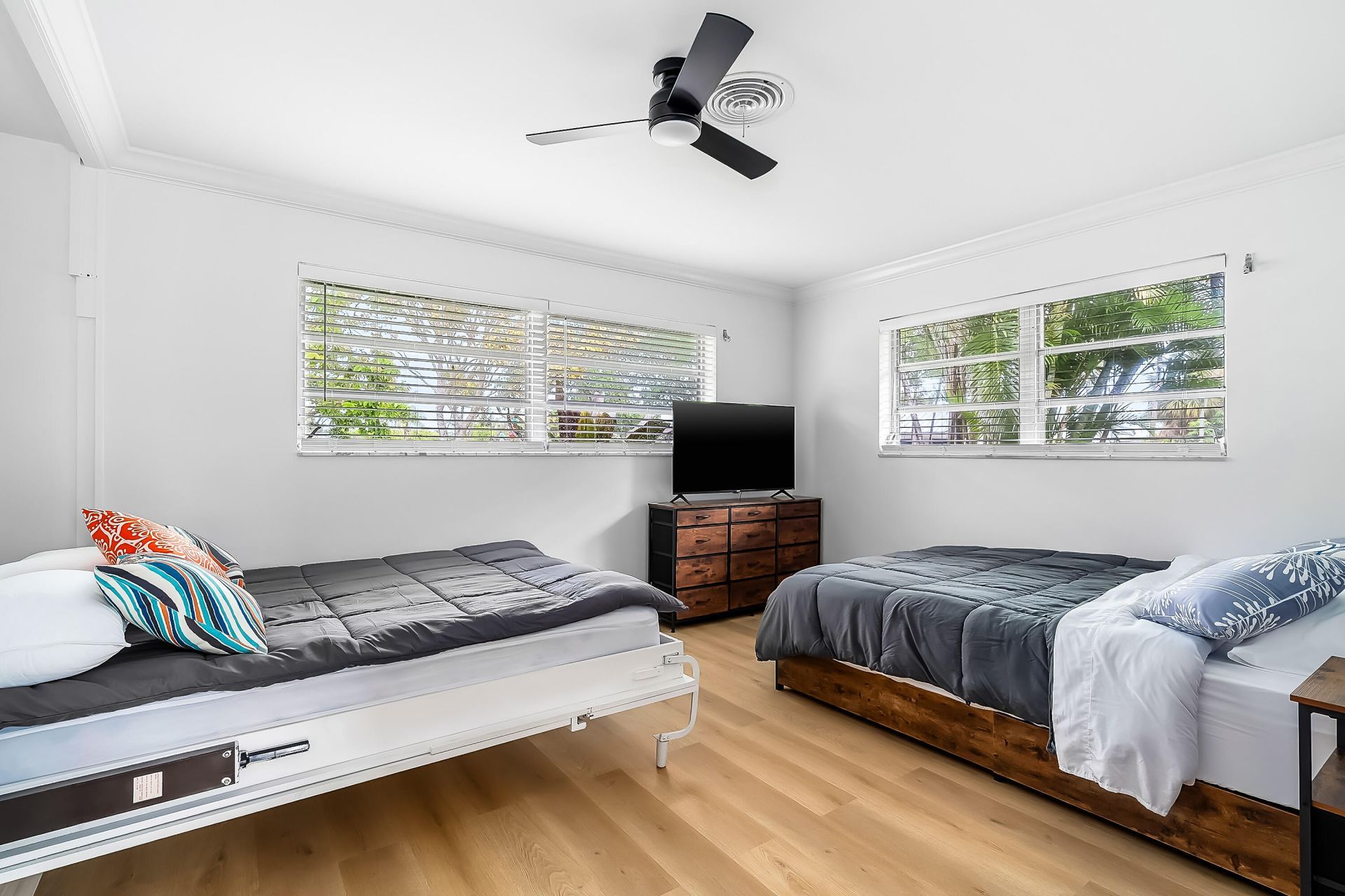 1250 SE 10th Street, Deerfield Beach, FL 33441 Photo