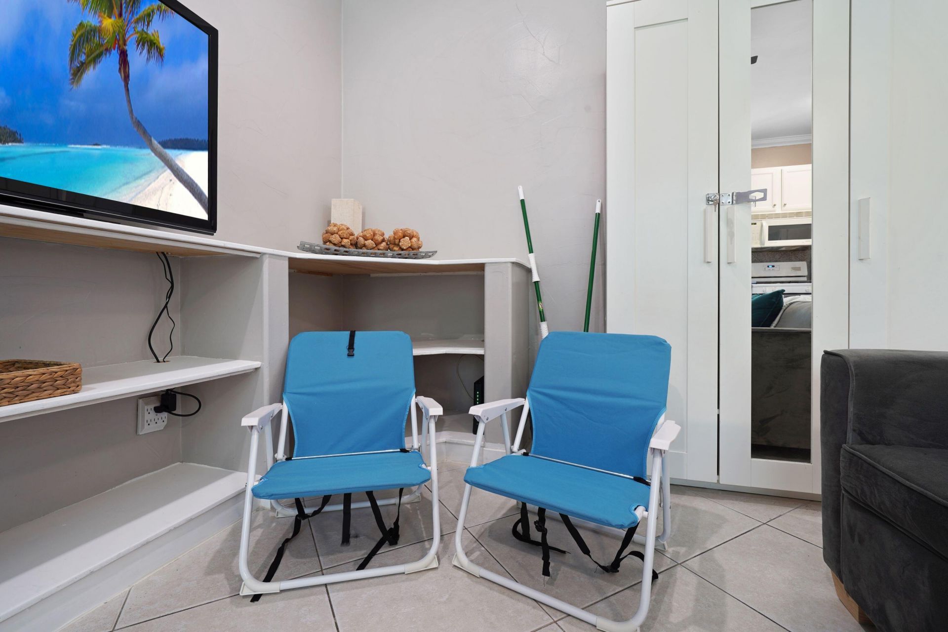 3710 Collins Avenue, Unit N-304, Miami Beach, FL 33140 Photo