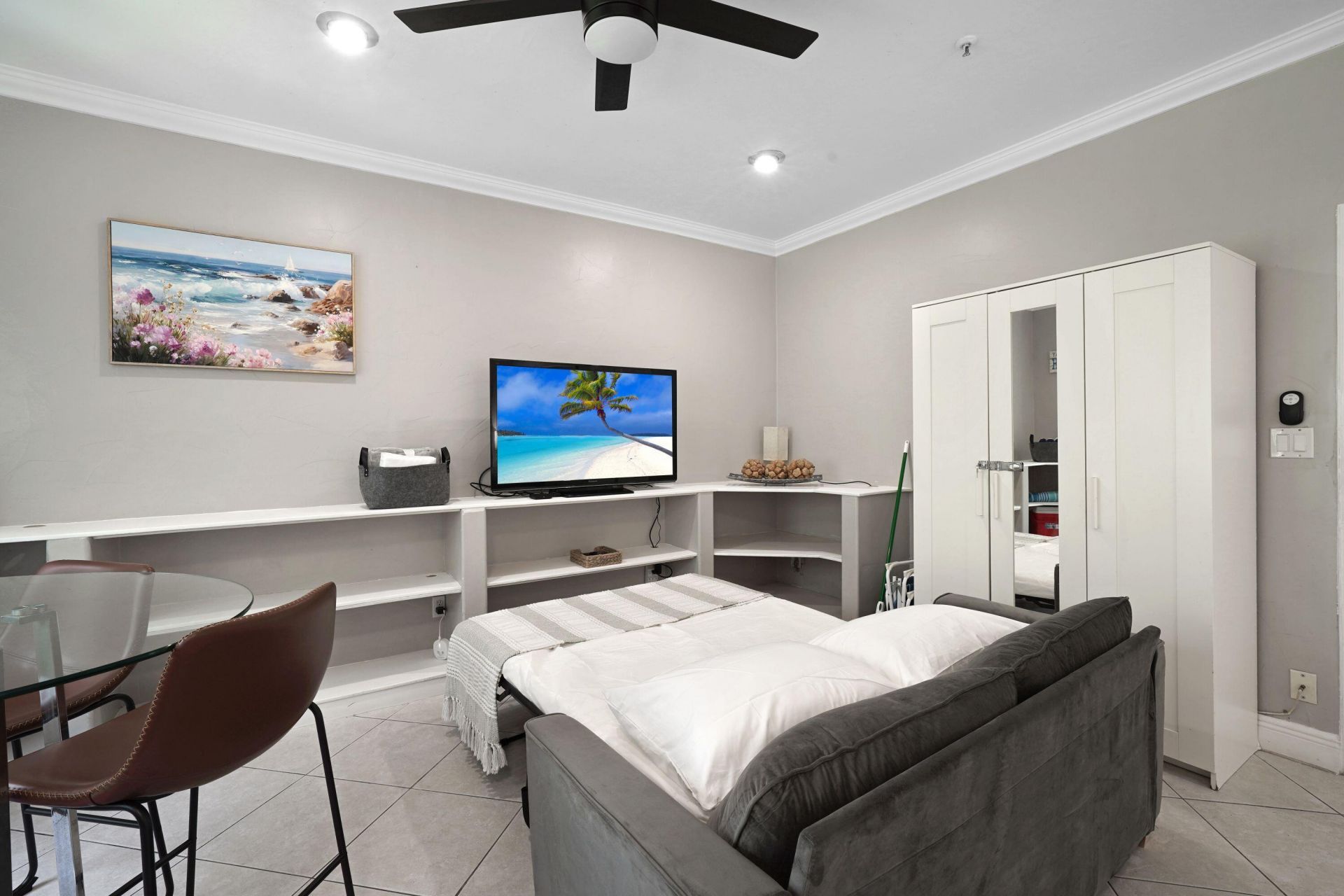 3710 Collins Avenue, Unit N-304, Miami Beach, FL 33140 Photo