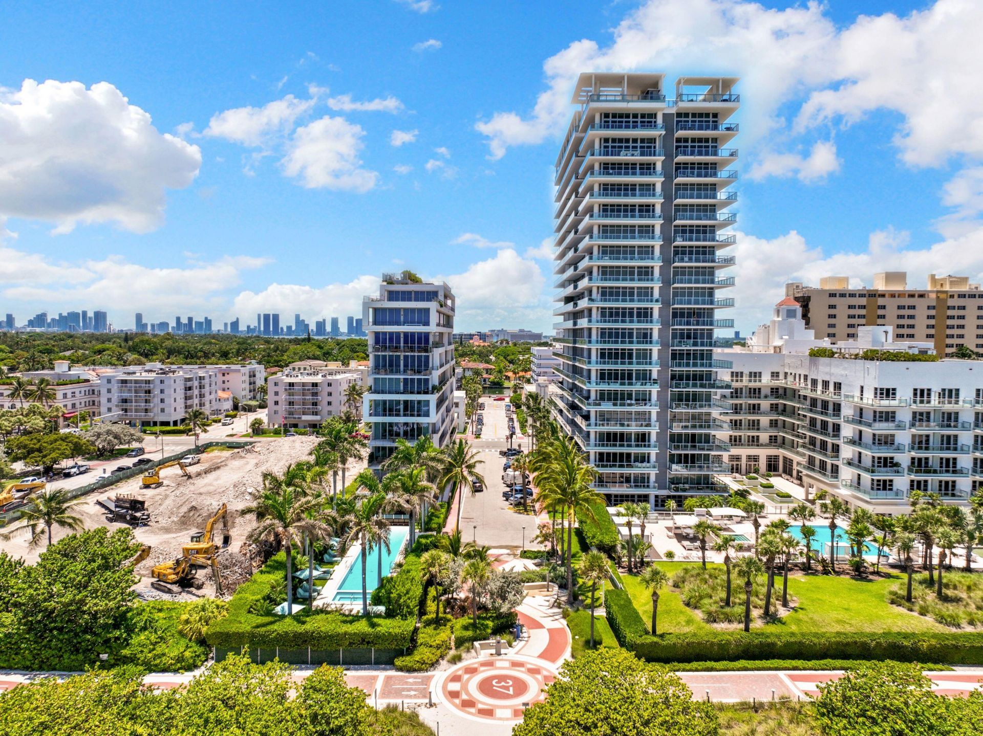 3710 Collins Avenue, Unit N-304, Miami Beach, FL 33140 Photo