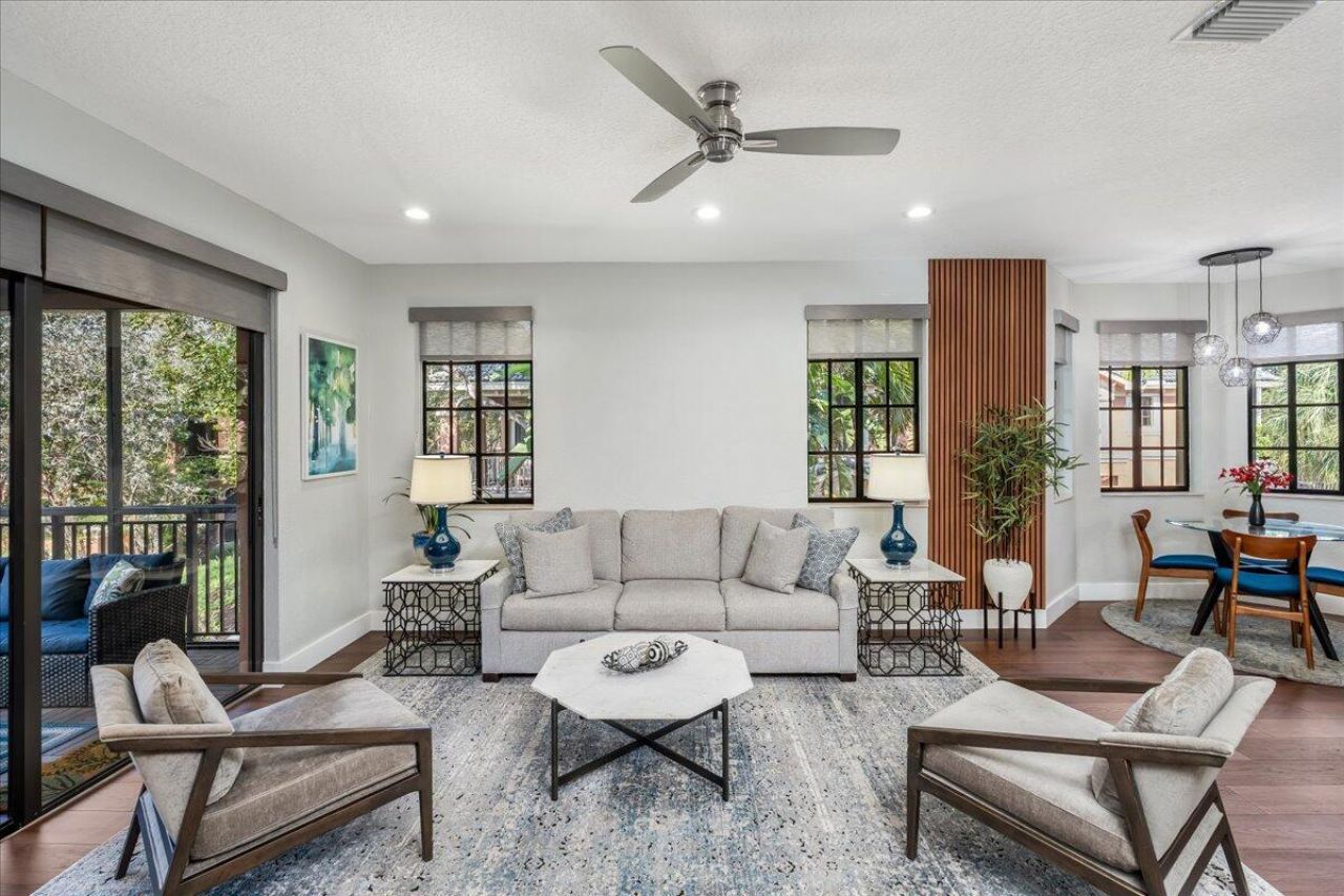 2802 Kinsington Circle, Unit 27-4, Weston, FL 33332 Photo