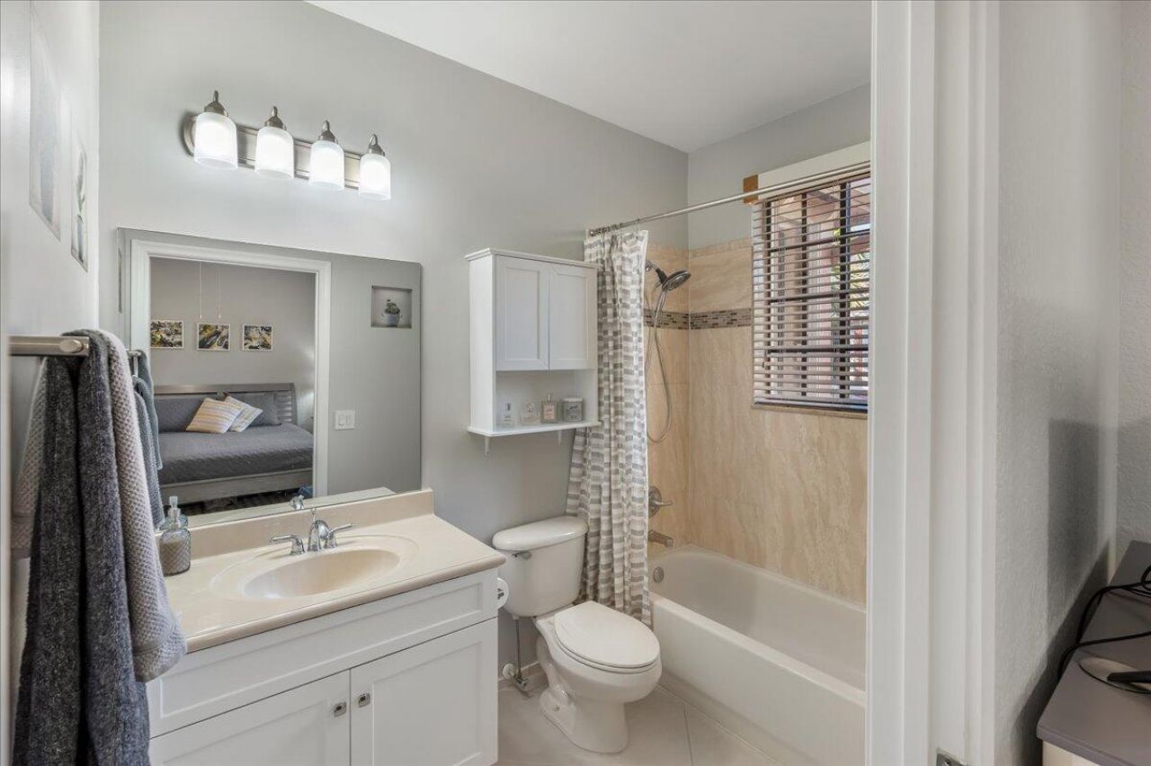 2802 Kinsington Circle, Unit 27-4, Weston, FL 33332 Photo