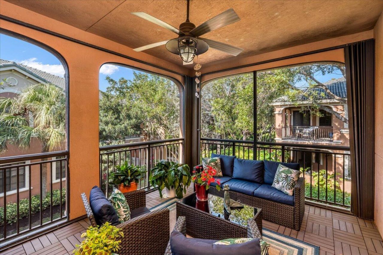 2802 Kinsington Circle, Unit 27-4, Weston, FL 33332 Photo