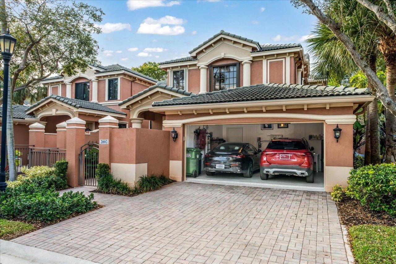2802 Kinsington Circle, Unit 27-4, Weston, FL 33332 Photo