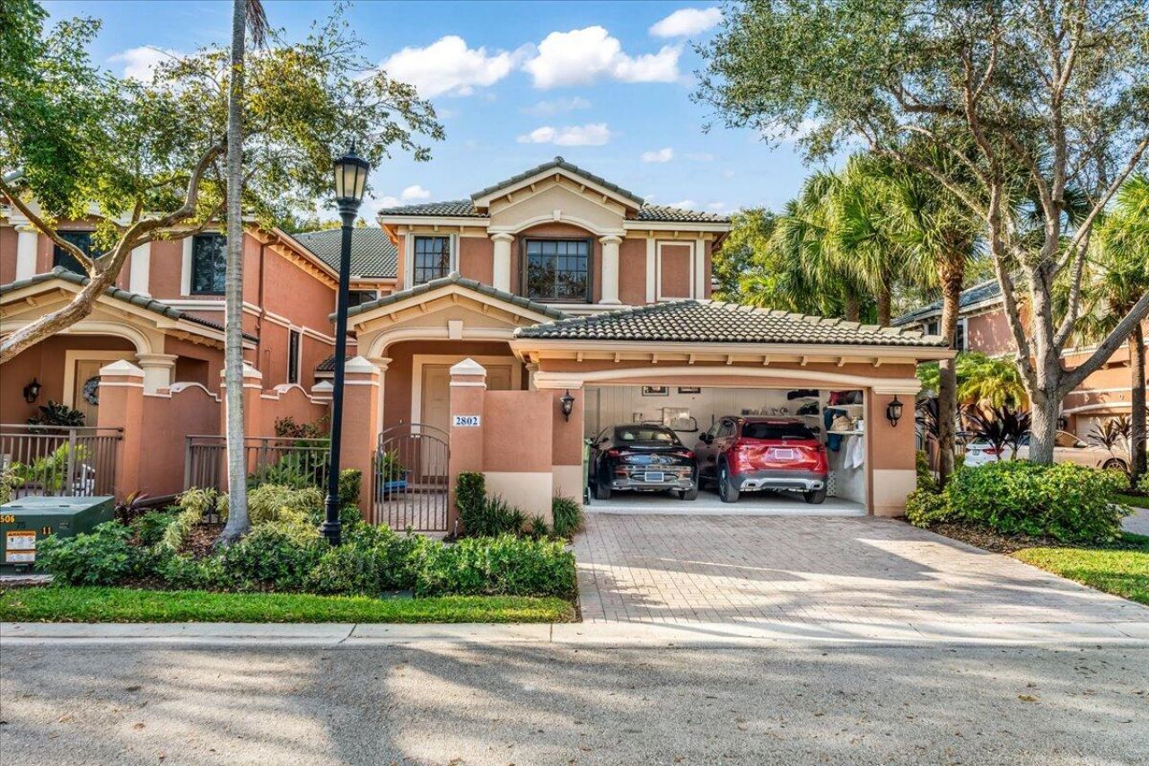 2802 Kinsington Circle, Unit 27-4, Weston, FL 33332 Photo