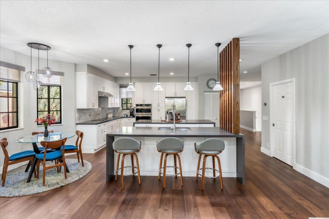 2802 Kinsington Circle, Unit 27-4, Weston, FL 33332 Photo